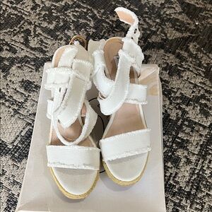 Steve Madden White Sandals for Women